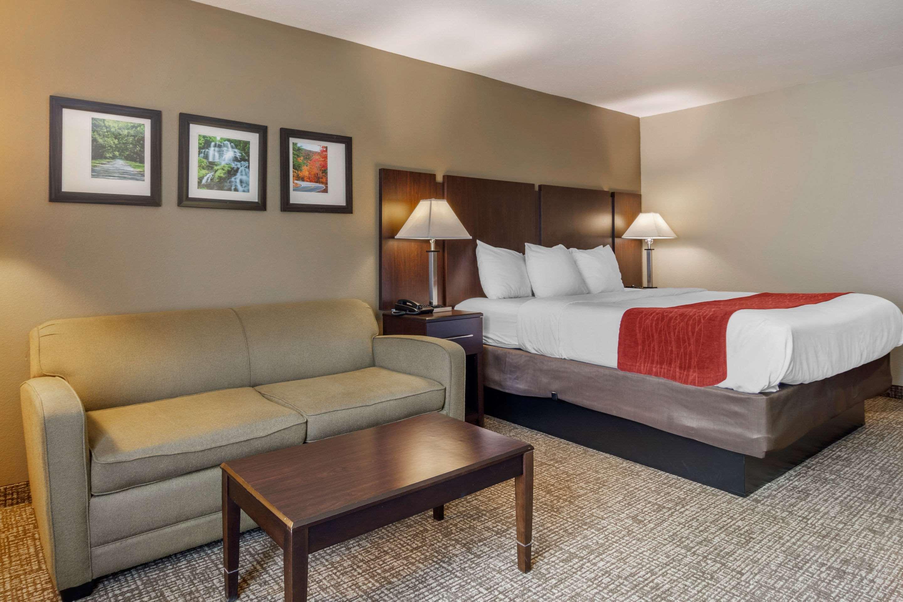 Comfort Inn & Suites Perry National Fairgrounds Area Екстериор снимка