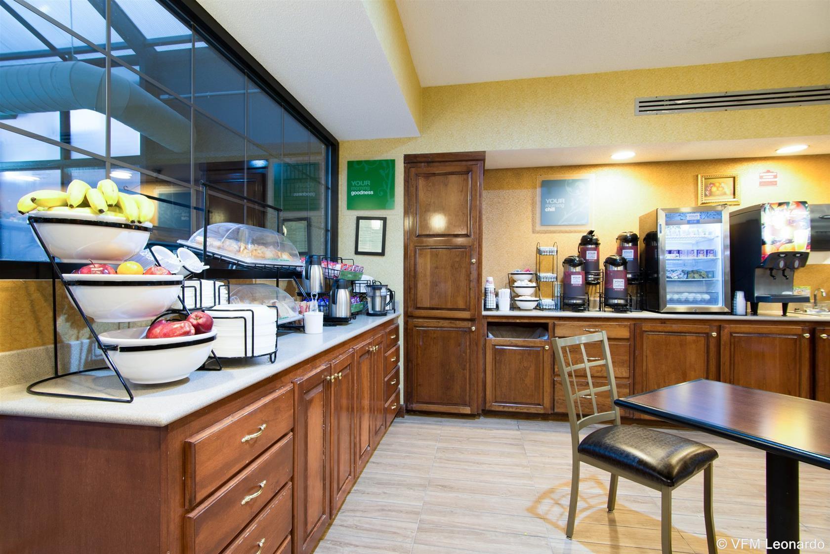 Comfort Inn & Suites Perry National Fairgrounds Area Екстериор снимка