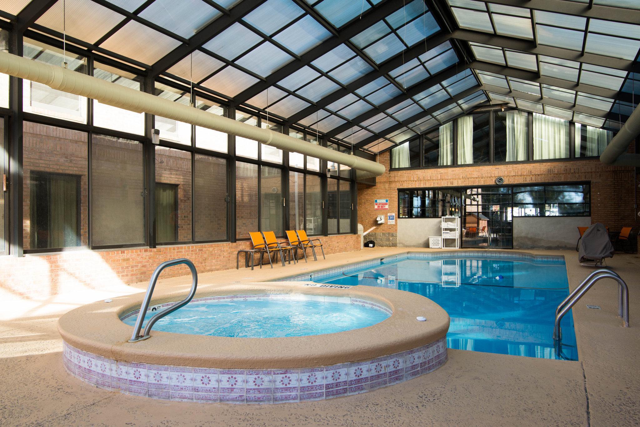 Comfort Inn & Suites Perry National Fairgrounds Area Екстериор снимка