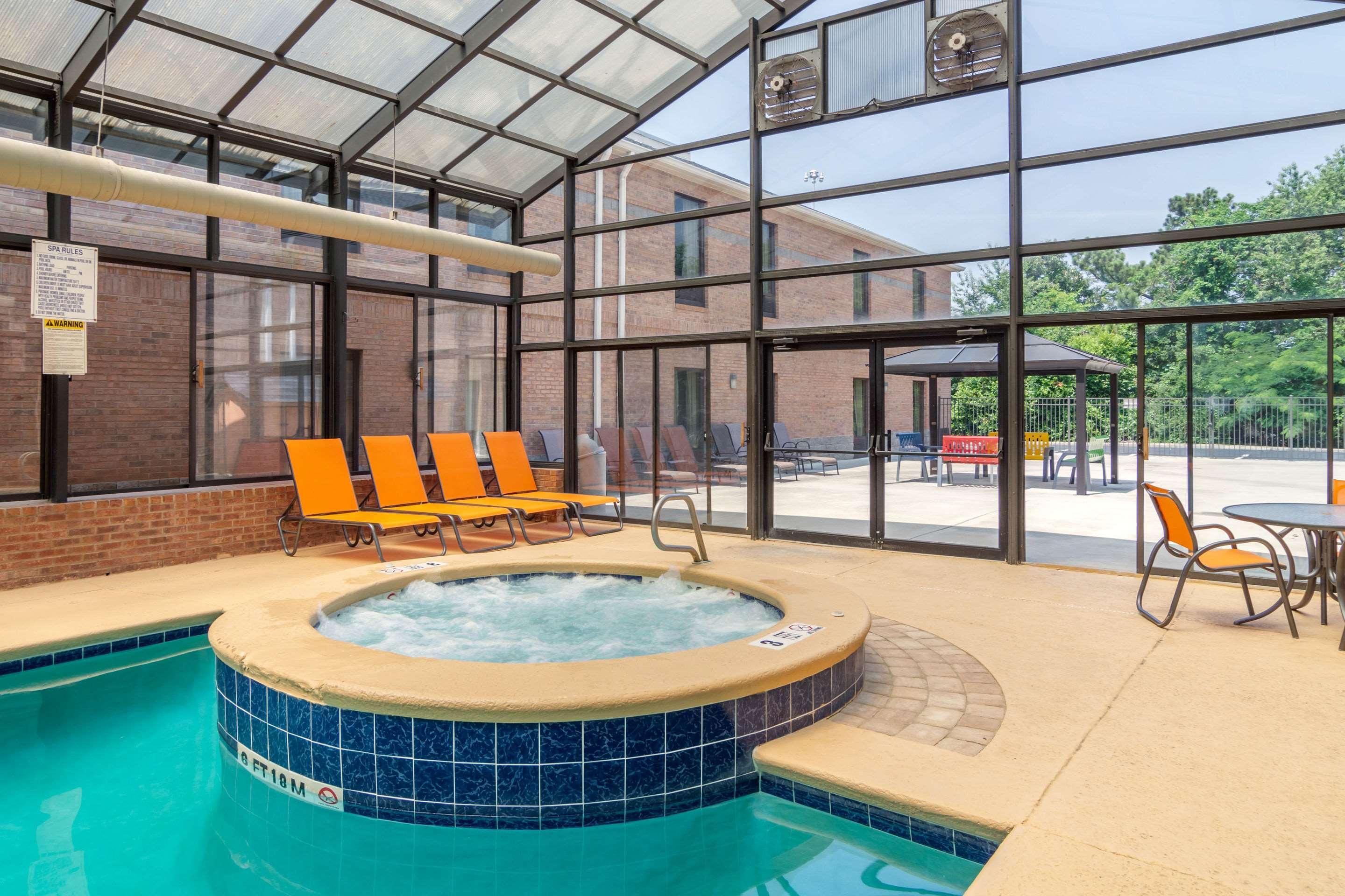 Comfort Inn & Suites Perry National Fairgrounds Area Екстериор снимка