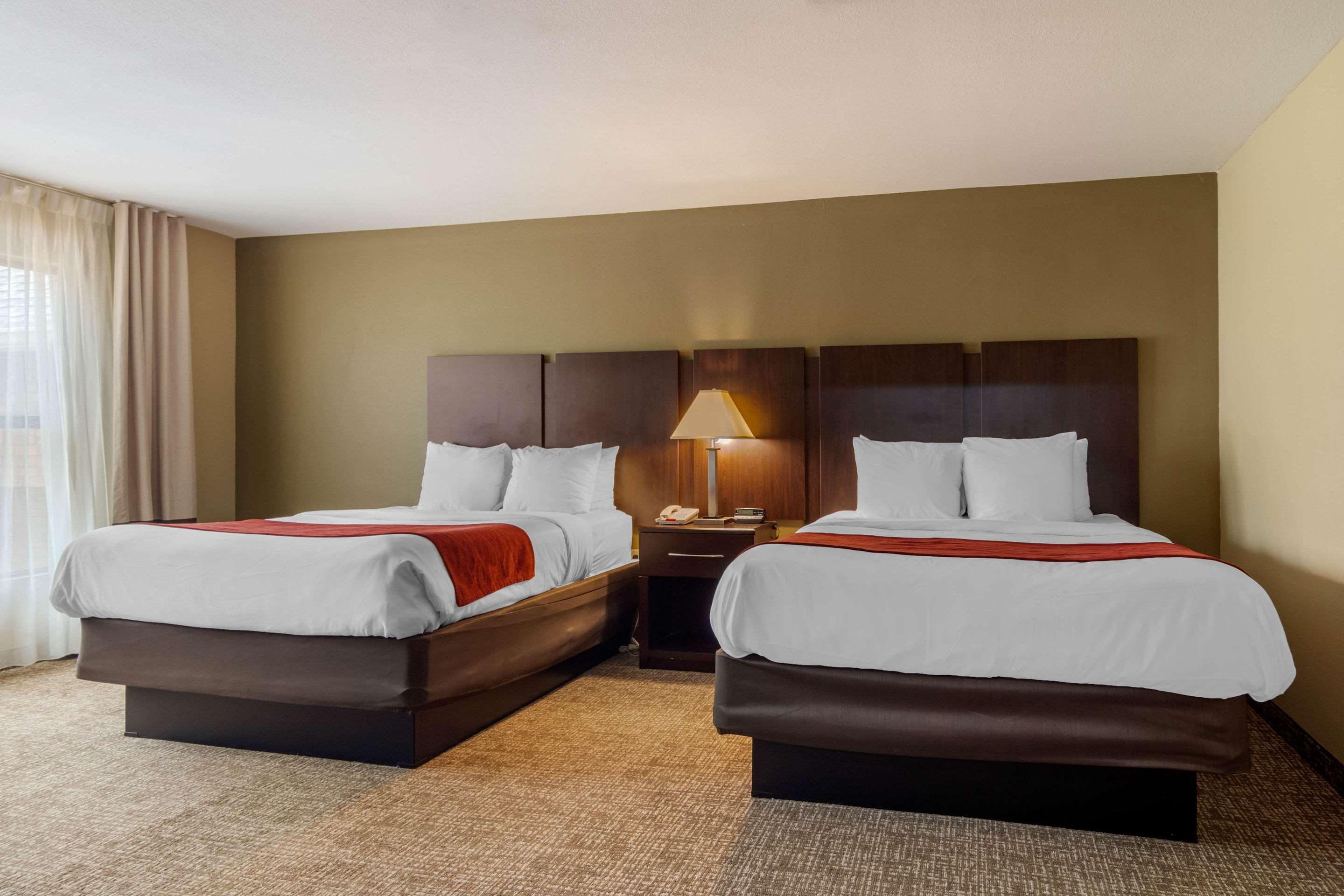 Comfort Inn & Suites Perry National Fairgrounds Area Екстериор снимка